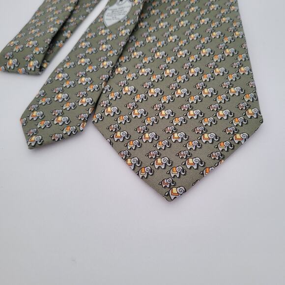 Hunting World Safari Men's Neck Tie Necktie Designer Silk Green Elephant New - Picture 4 of 5